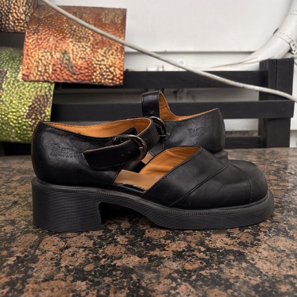 Dr. Martens Shoes - VINTAGE DR MARTENS Black Mary Jane Strap Cross Women's Sz 6 Chunky Platform